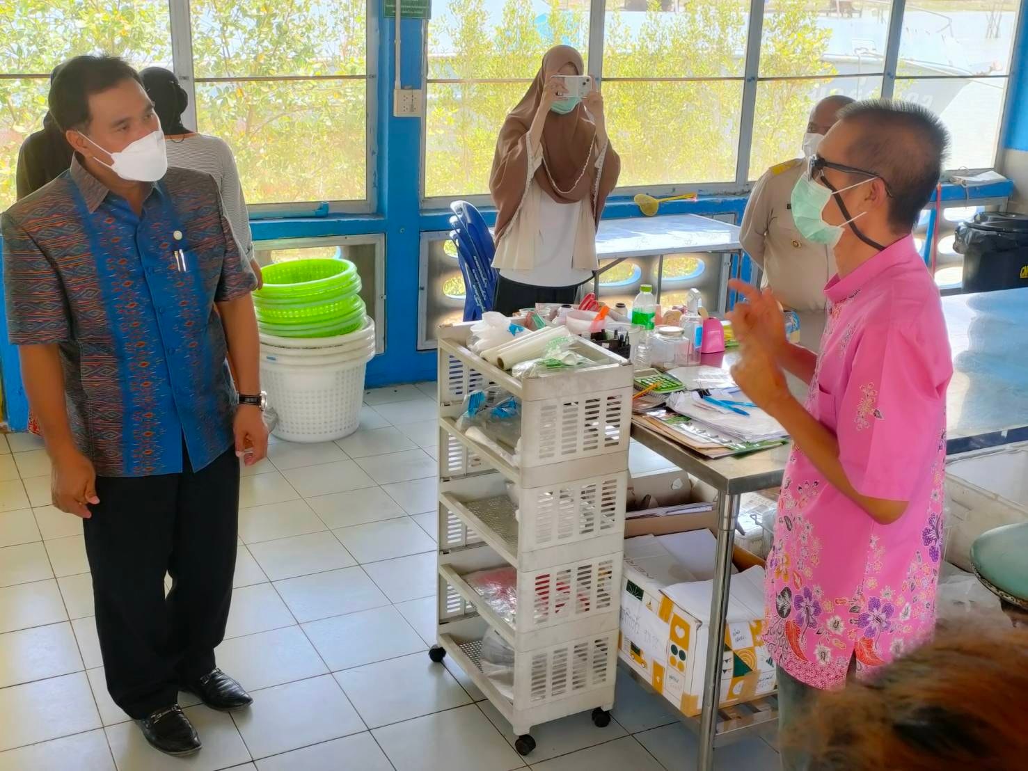 พจ.ปัตตานี ลงพื้นที่พบปะและสนับสนุนการขับเคลื่อนกิจกรรมพัฒนาชุมชนในพื้นที่อำเภอหนองจิก จังหวัดปัตตานี