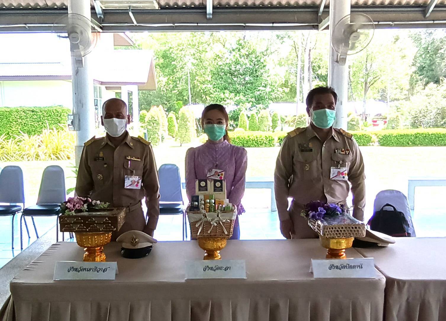 พช.ปัตตานี นำผู้ประกอบการ OTOP และข้าราชการ เฝ้ารับเสด็จ สมเด็จพระกนิษฐาธิราชเจ้า กรมสมเด็จพระเทพรัตนราชสุดาฯ สยามบรมราชกุมารี  เสด็จทอดพระเนตรผลิตภัณฑ์ชุมชน “หนึ่งตำบล หนึ่งผลิตภัณฑ์”