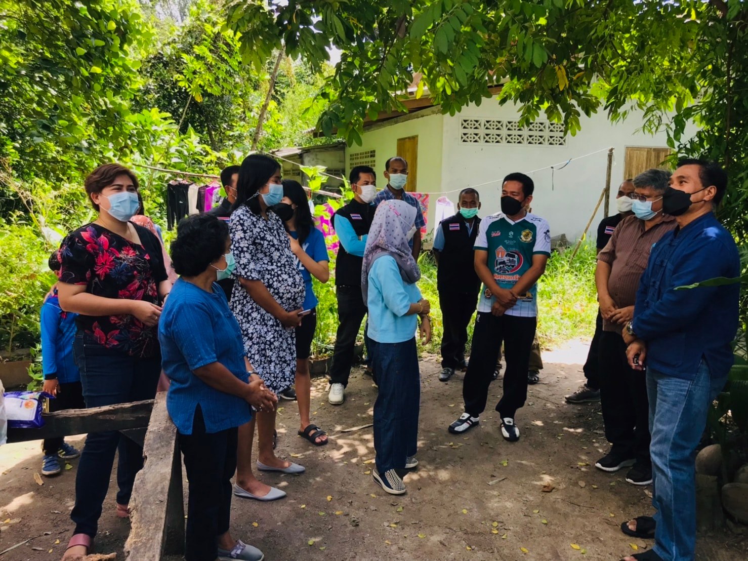 “บ้านสร้างสุข สลากสรรค์สร้างเพื่อชุมชน” ​ขจัดความยากจนและพัฒนาคนทุกช่วงวัยอย่างยั่งยืนตามหลักปรัชญาของเศรษฐกิจพอเพียง