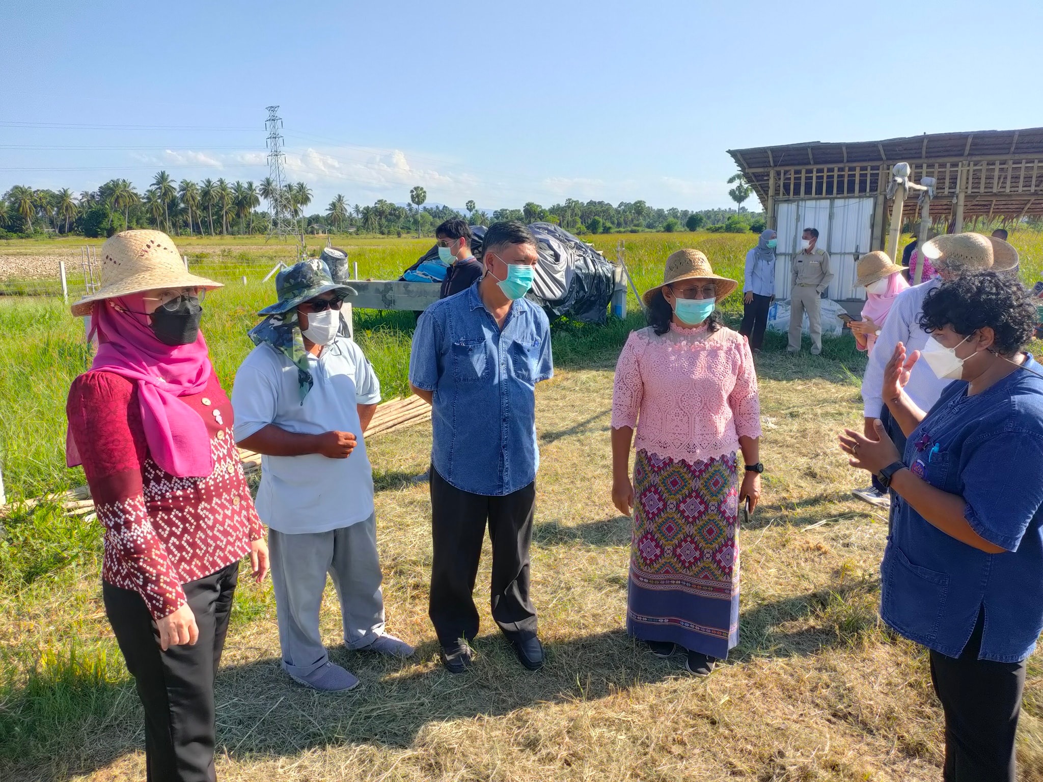 พช.ปัตตานี ลงพื้นที่ 12 อำเภอ คัดสรรกิจกรรมพัฒนาชุมชนดีเด่น ประจำปี 2565