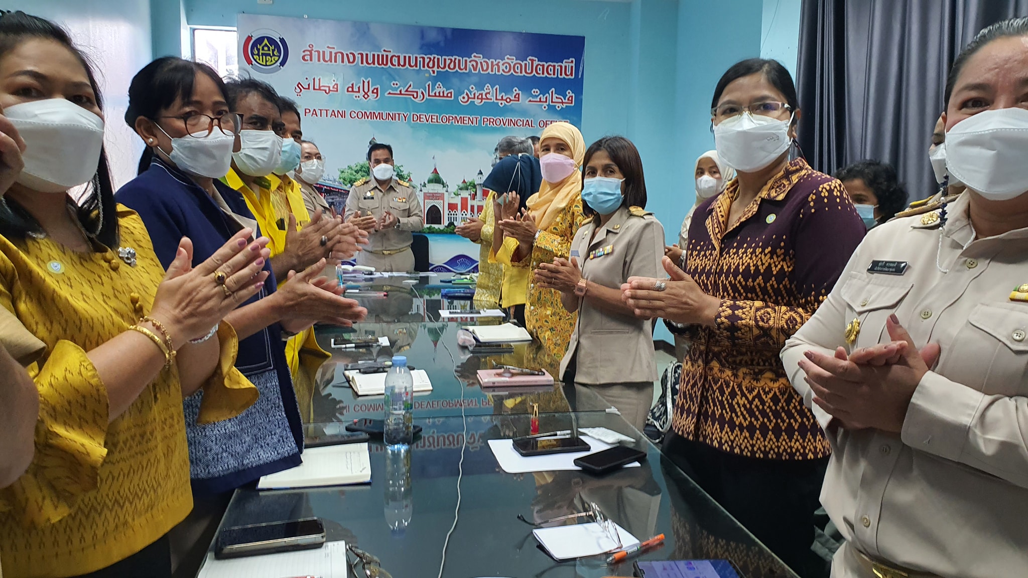 พช.ปัตตานี ร่วมประชุมกรมการพัฒนาชุมชน ประจำเดือนพฤษภาคม ผ่านระบบการประชุมทางไกล (Video Conference) 76 จังหวัดทั่วประเทศ