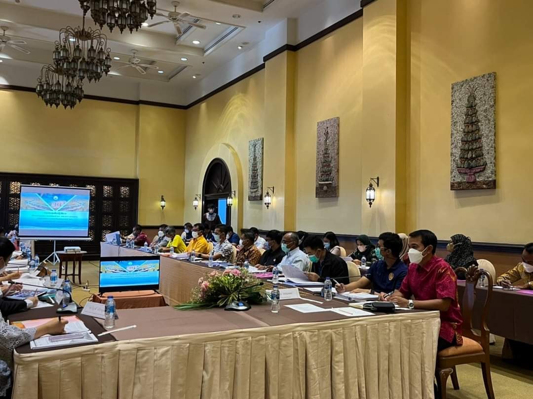 พช.ปัตตานี ร่วมทบทวนแผนพัฒนาจังหวัดปัตตานี พ.ศ. 2566 – 2570 และแผนปฏิบัติราชการ ประจำปีงบประมาณ พ.ศ. 2567 ของจังหวัดปัตตานี