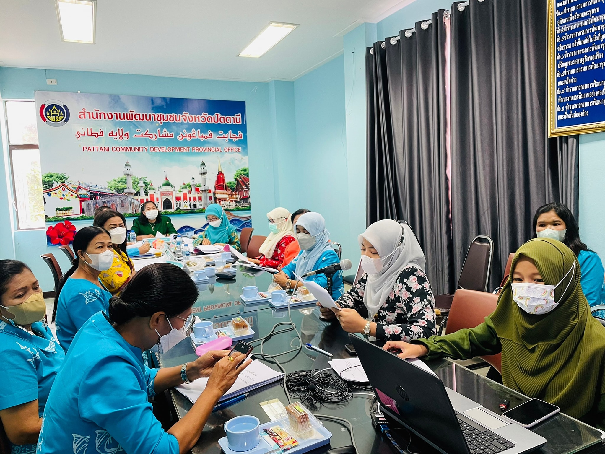 พช.ปัตตานี ค้นหากองทุนพัฒนาบทบาทสตรีดีเด่น ระดับจังหวัด มุ่งใช้เป็นต้นแบบในการดำเนินงานของกองทุน ทั้ง 12อำเภอ