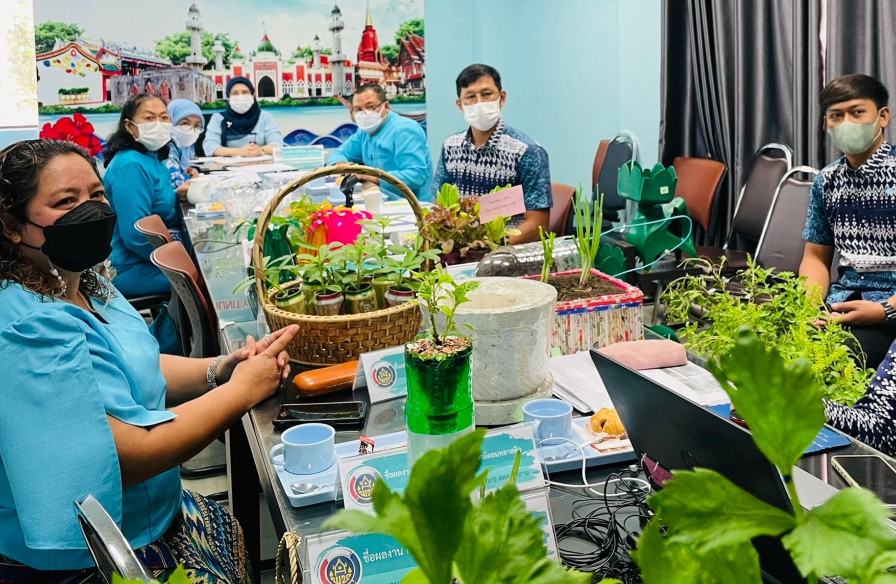 พช.ปัตตานี ประกวด idea ปลูกผักแบบสร้างสรรค์ ใช้นวัตกรรมและสิ่งประดิษฐ์จากวัสดุเหลือใช้ ต่อยอดแผนปฏิบัติการ 90 วัน ปลูกผักสวนครัวเพื่อสร้างความมั่นคงทางอาหาร