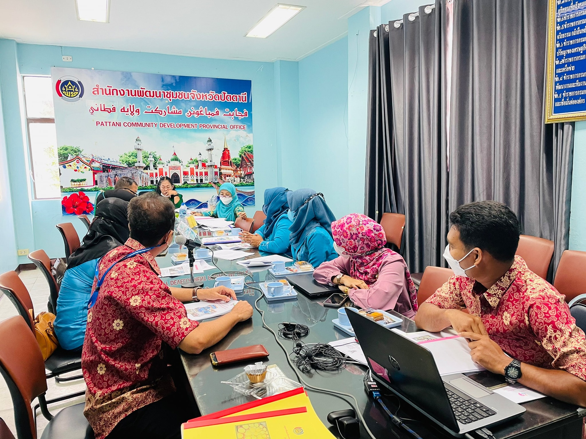 พช.ปัตตานี ค้นหากองทุนพัฒนาบทบาทสตรีดีเด่น ระดับจังหวัด มุ่งใช้เป็นต้นแบบในการดำเนินงานของกองทุน ทั้ง 12อำเภอ