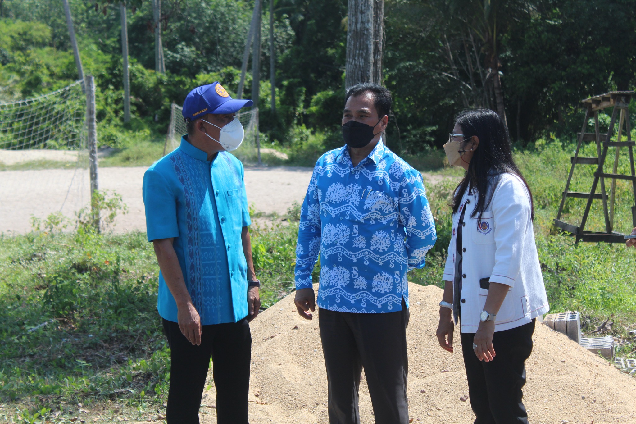 “ผู้ตรวจราชการกระทรวงมหาดไทย” ชื่นชมทีมจังหวัดปัตตานี บูรณาการหน่วยงานทุกภาคส่วนร่วมขจัดความยากจนและพัฒนาคนทุกช่วงวัยอย่างยั่งยืนตามหลักปรัชญาของเศรษฐกิจพอเพียง จังหวัดปัตตานี