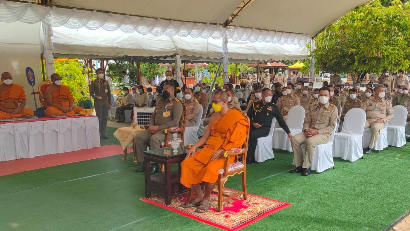 พช.ปัตตานี ร่วมต้อนรับ นายพลากร สุวรรณรัฐ องคมนตรี และคณะฯ ในโอกาสเดินทางมาปฏิบัติภารกิจในพื้นที่จังหวัดปัตตานี