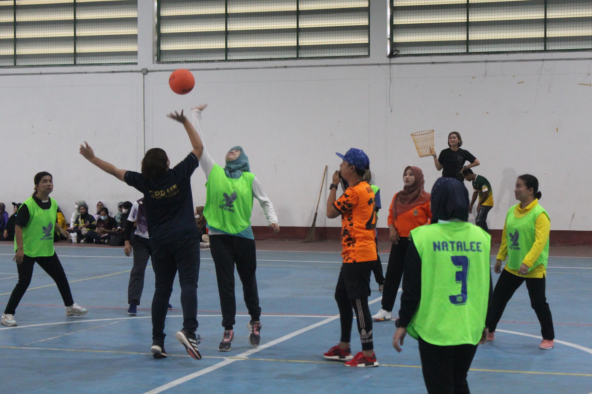 “สานสัมพันธ์น้องพี่ปัตตานี”  ชาร์จพลัง สร้างสามัคคี กีฬาสัมพันธ์ 60 ปี กรมการพัฒนาชุมชน