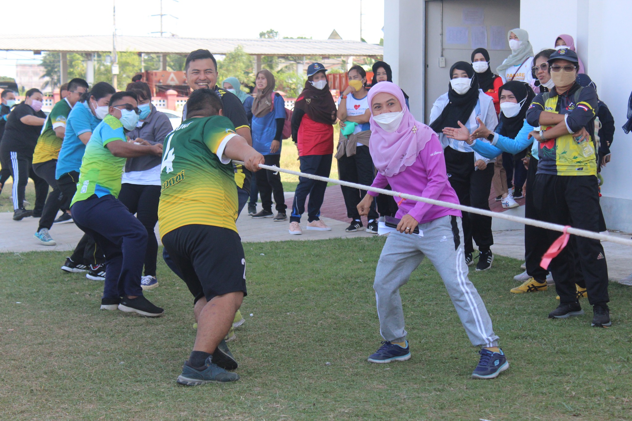 “สานสัมพันธ์น้องพี่ปัตตานี”  ชาร์จพลัง สร้างสามัคคี กีฬาสัมพันธ์ 60 ปี กรมการพัฒนาชุมชน