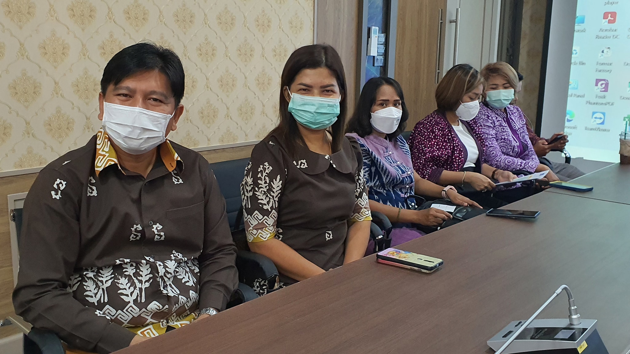 พช.ปัตตานี ส่งประกวดคัดเลือกข้าราชการ ลูกจ้างประจำ พนักงานราชการดีเด่น ประจำปี 2565