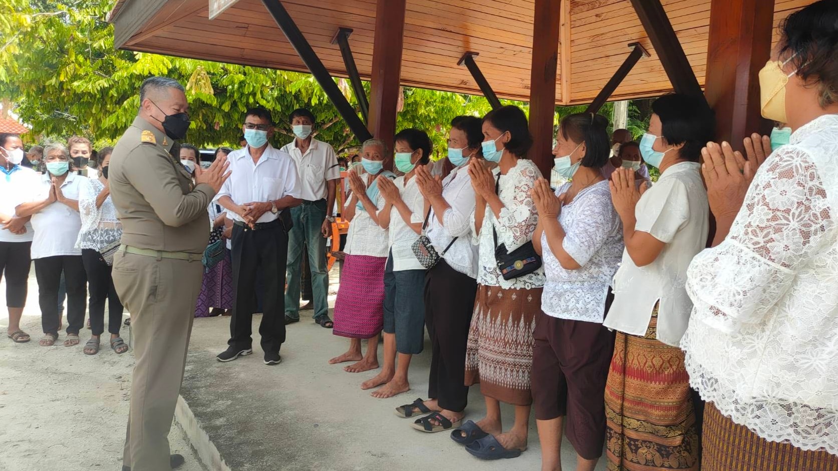 พช.ปัตตานี ร่วมต้อนรับ นายพลากร สุวรรณรัฐ องคมนตรี และคณะฯ ในโอกาสเดินทางมาปฏิบัติภารกิจในพื้นที่จังหวัดปัตตานี