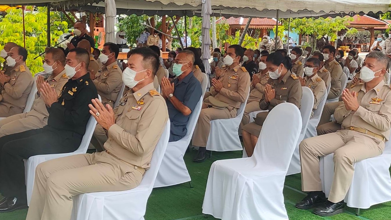 พช.ปัตตานี ร่วมต้อนรับ นายพลากร สุวรรณรัฐ องคมนตรี และคณะฯ ในโอกาสเดินทางมาปฏิบัติภารกิจในพื้นที่จังหวัดปัตตานี