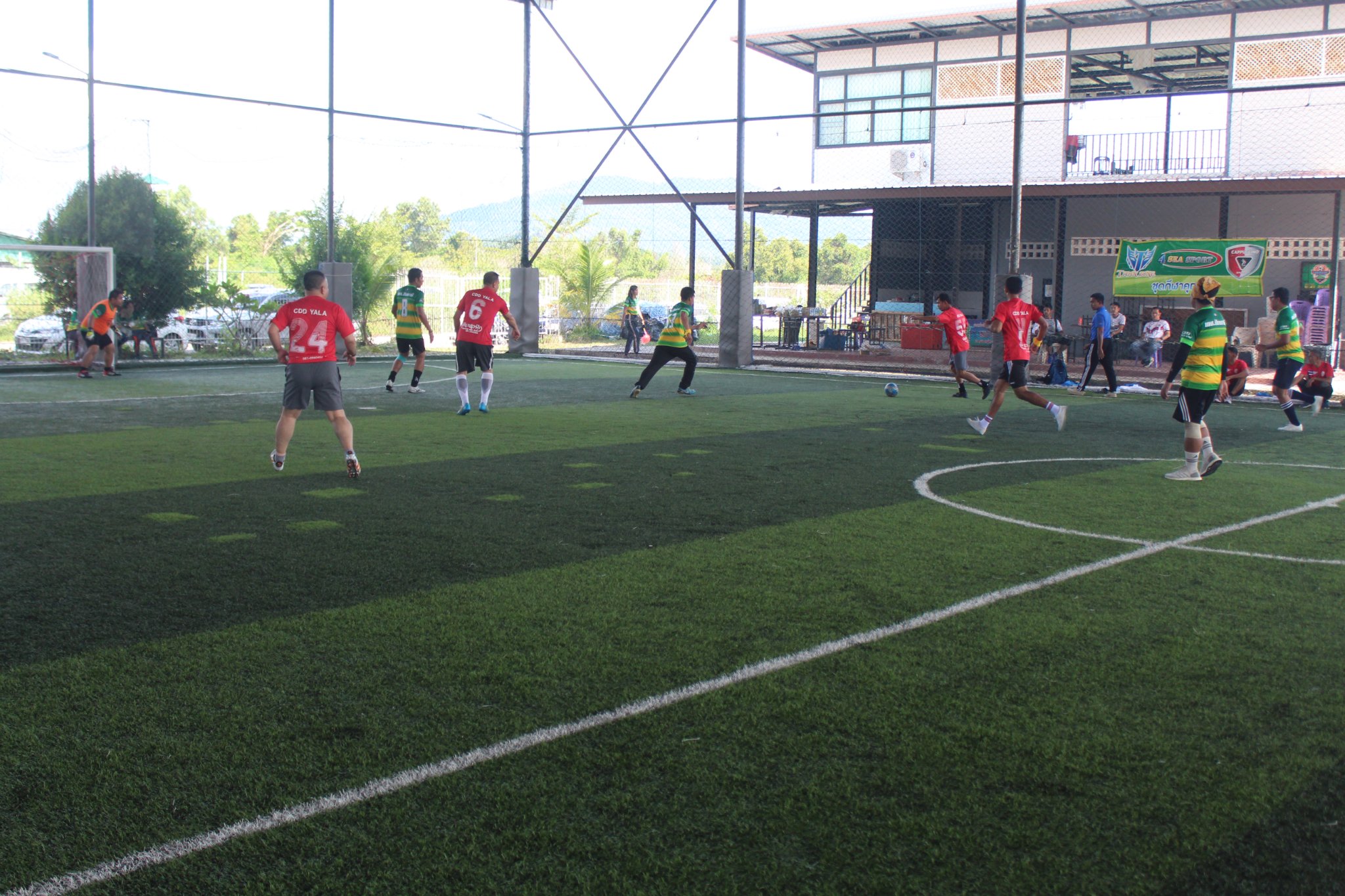 ให้กีฬารวมพลังเราเป็น1 “สานสัมพันธ์น้องพี่ 60 ปี กรมการพัฒนาชุมชน”