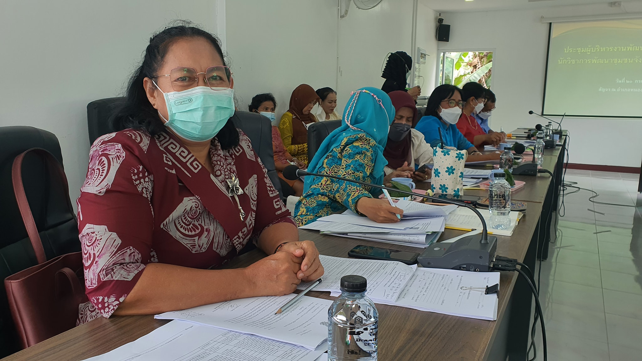 พช.ปัตตานี จัดประชุมเคลื่อนที่ ติดตามการขับเคลื่อนภารกิจงานพัฒนาชุมชน 12อำเภอ ในรอบ 1 เดือน