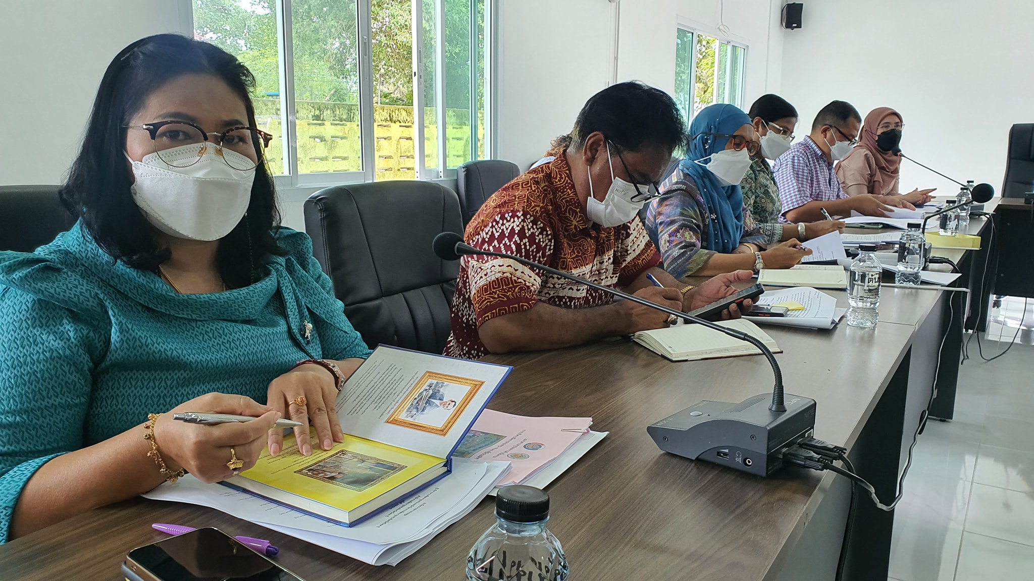 พช.ปัตตานี จัดประชุมเคลื่อนที่ ติดตามการขับเคลื่อนภารกิจงานพัฒนาชุมชน 12อำเภอ ในรอบ 1 เดือน