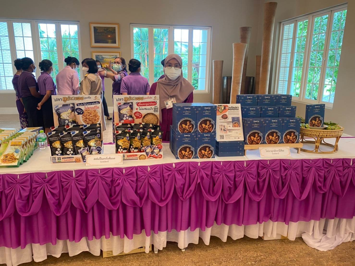 พช.ปัตตานี ชูผลิตภัณฑ์ชุมชน/OTOP5ดาว นำเสนอเข้า “ร้านภูฟ้า” ในโครงการส่งเสริมอาชีพตามพระราชดำริ สมเด็จพระกนิษฐาธิราชเจ้า กรมสมเด็จพระเทพรัตนราชสุดา ฯ สยามบรมราชกุมารี