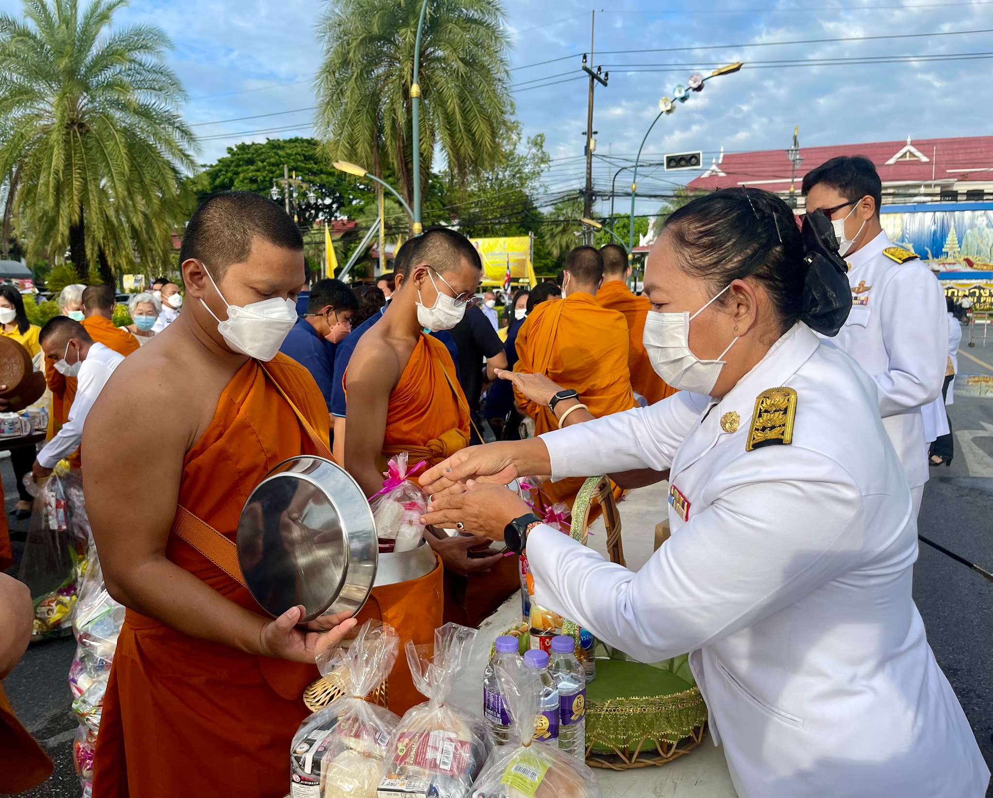 พช.ปัตตานี ร่วมพิธีสำคัญและกิจกรรมเฉลิมพระเกียรติ เนื่องในโอกาสวันเฉลิมพระชนมพรรษา พระบาทสมเด็จพระเจ้าอยู่หัว 28 กรกฎาคม 2565