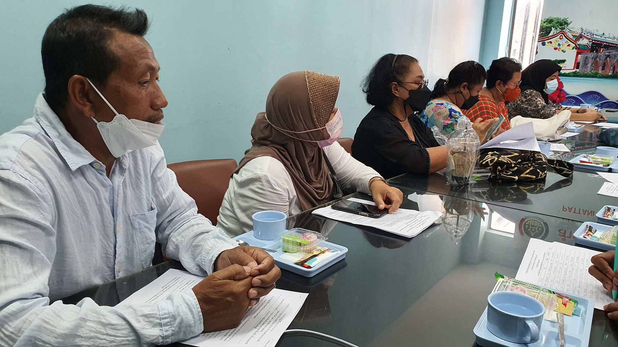 พช.ปัตตานี เตรียมพร้อม ผู้ผลิต ผู้ประกอบการ OTOP 3 – 5 ดาว และ ผู้ประกอบการชวนชิม ร่วมงาน “ศิลปาชีพประทีปไทย OTOP ก้าวไกลด้วยพระบารมี” ปี 2565