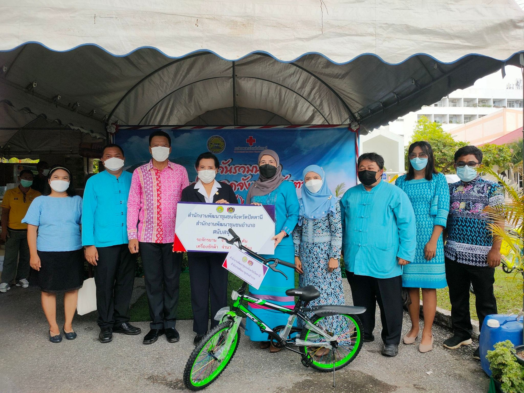 พช.ปัตตานี ร่วมงานแถลงข่าวเตรียมจัด “งานแสดงสินค้า ศิลปวัฒนธรรมและงานประจำปีจังหวัดปัตตานี วิถีใหม่ ประจำปี 2565”