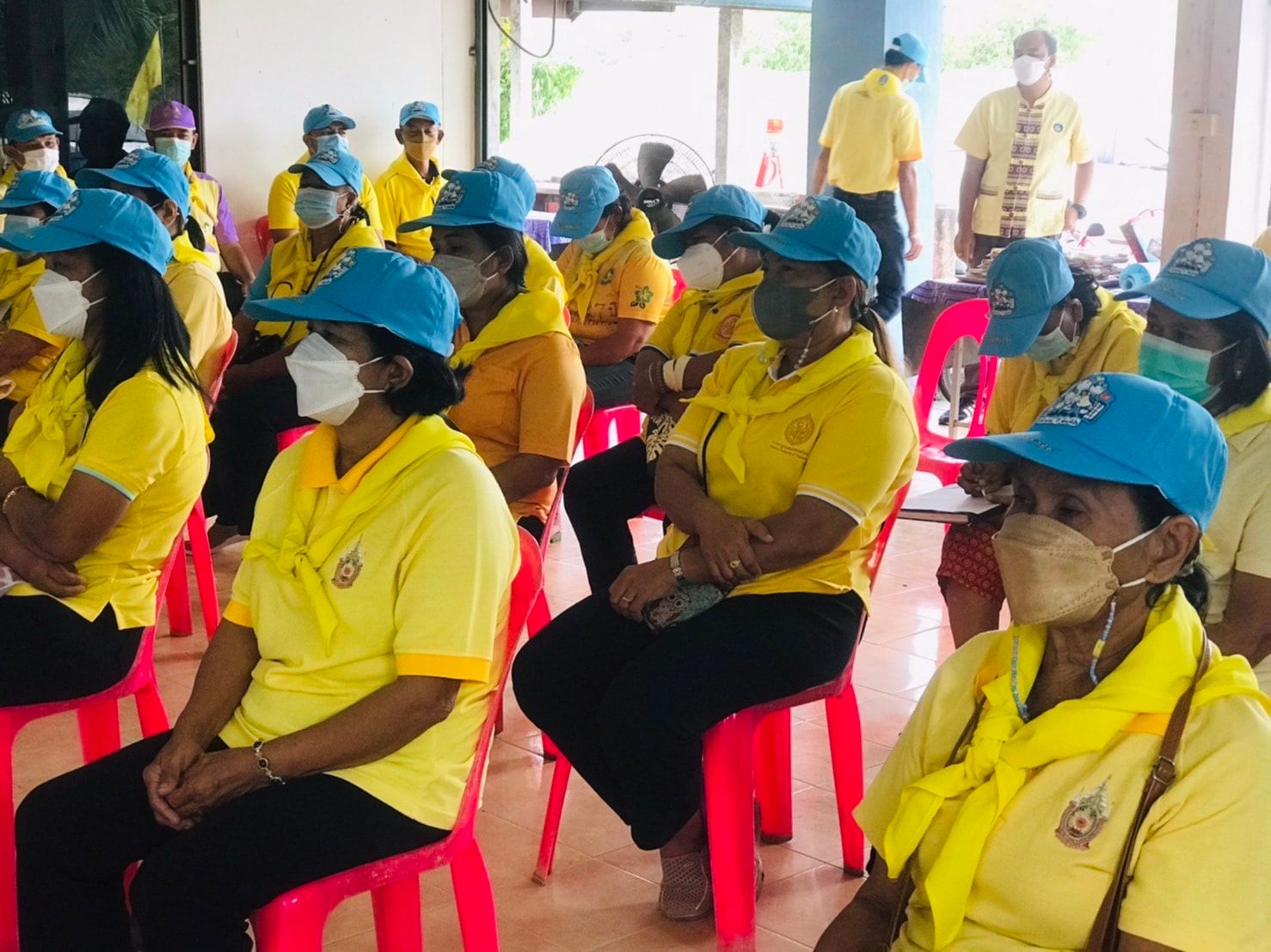 พช.ปัตตานี หนุนกิจกรรม “1อำเภอ 1 ศูนย์ผู้นำจิตอาสาพัฒนาชุมชน” ขับแคลื่อนหลักปรัชญาเศรษฐกิจพอเพียง นำการเปลี่ยนแปลงสู่การพัฒนาอย่างยั่งยืน