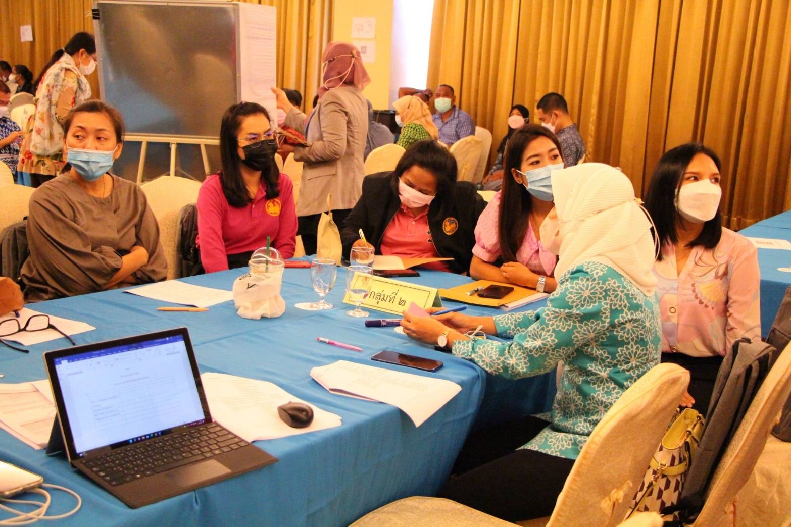 พช.ปัตตานี ร่วมเวทีทบทวนแผนพัฒนากลุ่มจังหวัดภาคใต้ชายแดน พ.ศ 2566-2570 และการจัดทำแผนปฏิบัติราชการ ประจำปีงบประมาณ พ.ศ. 2567 ของกลุ่มจังหวัดภาคใต้ชายแดน