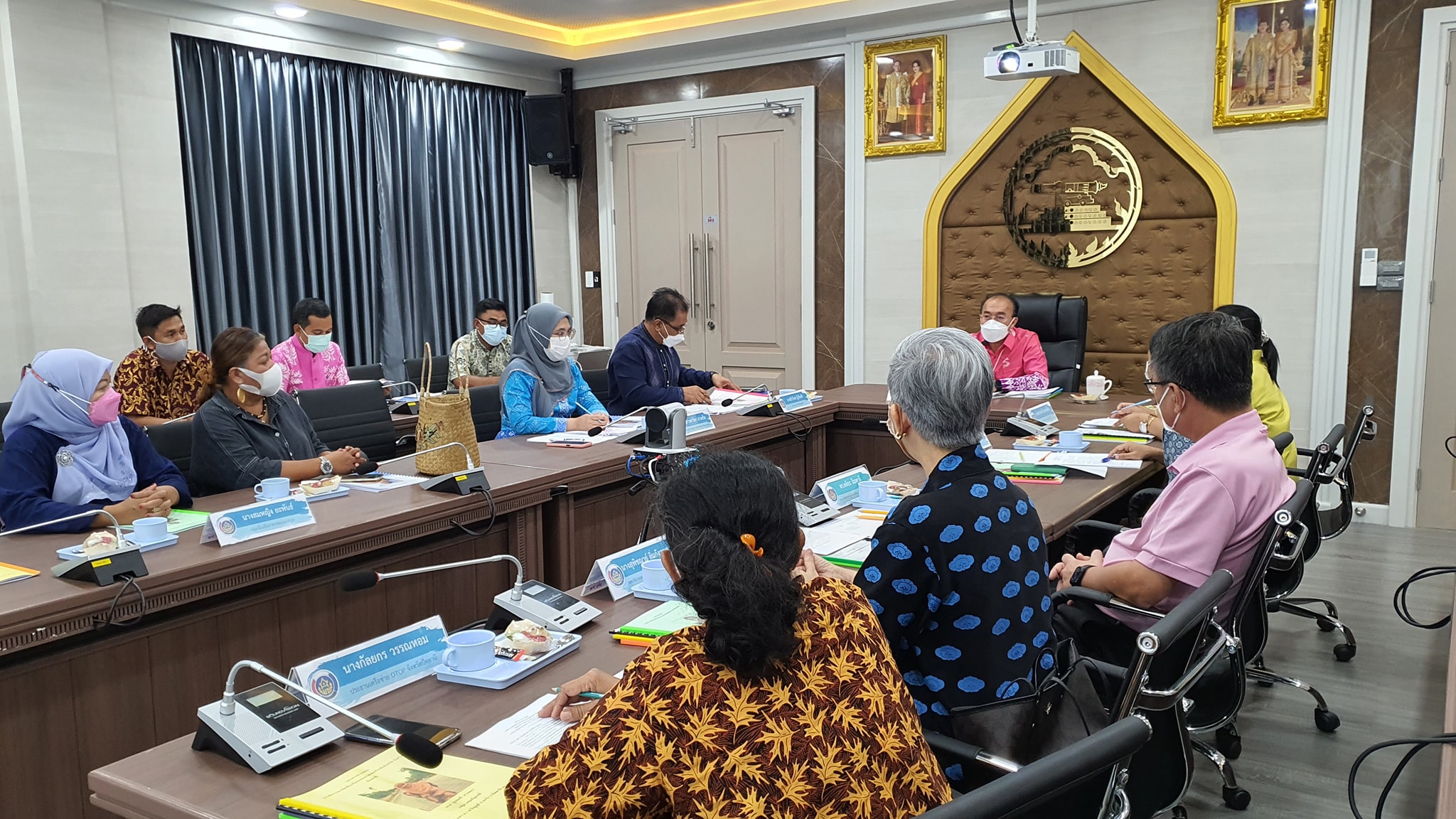 พช.ปัตตานี จัดประชุมพิจารณาคัดเลือกโอทอปเทรดเดอร์ระดับจังหวัด จังหวัดปัตตานี