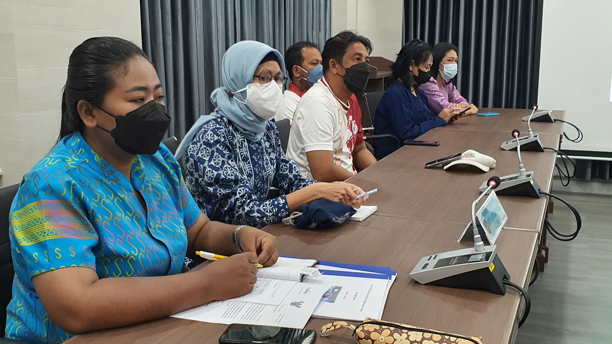 พช.ปัตตานี จัดประชุมพิจารณารับรองมาตรฐานการพัฒนาชุมชน (มชช.) จังหวัดปัตตานี