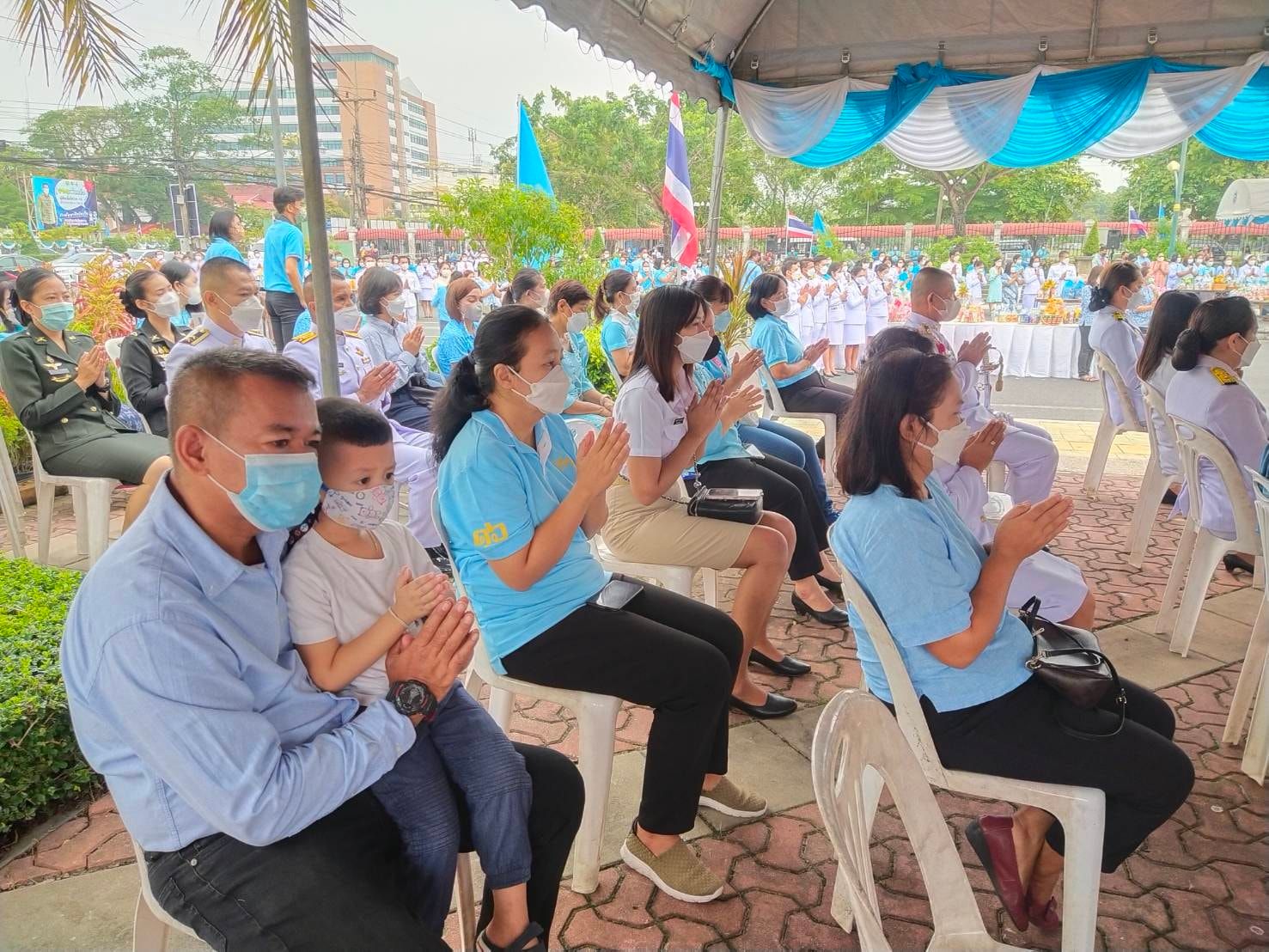 พช.ปัตตานี ร่วมพิธีทำบุญตักบาตรถวายเป็นพระราชกุศล – พิธีถวายราชสักการะและลงนามถวายพระพรสมเด็จพระนางเจ้าสิริกิติ์ พระบรมราชินีนาถ พระบรมราชชนนีพันปีหลวง เนื่องในโอกาสมหามงคลเฉลิมพระชนมพรรษา 90 พรรษา 12 สิงหาคม 2565
