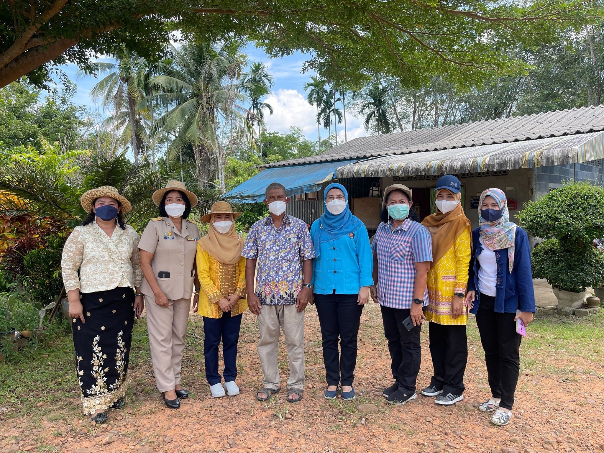 พช.ปัตตานี ค้นหาต้นแบบกิจกรรมปลูกผักสวนครัวสร้างความมั่นคงทางอาหาร น้อมนำแนวพระราชดำริของสมเด็จพระกนิษฐาธิราชเจ้า กรมสมเด็จพระเทพรัตนราชสุดาฯ สยามบรมราชกุมารี