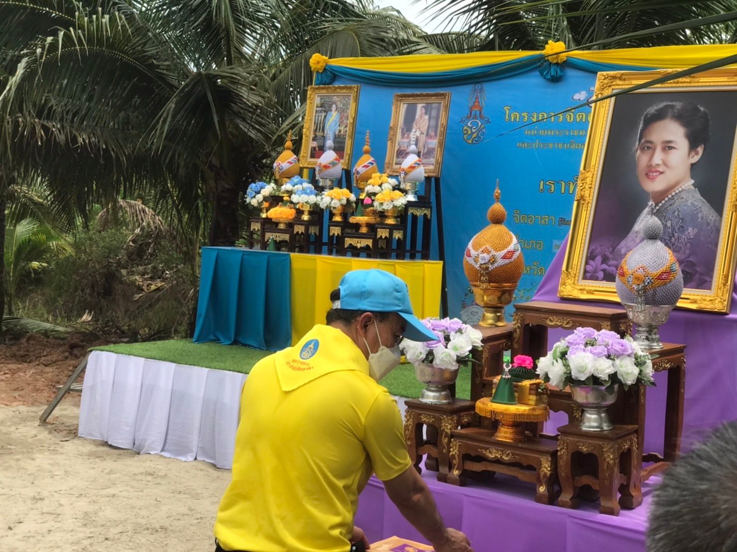 พช.ปัตตานี รวมพลังจิตอาสาพัฒนาชุมชน ร่วมปลูกป่า ปล่อยปลา ปลูกผักสวนครัว เฉลิมพระเกียรติสมเด็จพระนางเจ้าสิริกิติ์ พระบรมราชินีนาถ พระบรมราชชนนีพันปีหลวง เนื่องในโอกาสมหามงคลเฉลิมพระชนมพรรษา 90 พรรษา (12 สิงหาคม 2565), เฉลิมพระเกียรติพระบาทสมเด็จพระปรเมนทรรามาธิบดีศรีสินทรมหาวชิราลงกรณ พระวชิรเกล้าเจ้าอยู่หัว” พระชนมพรรษา 70 พรรษา (28 กรกฎาคม พ.ศ. 2565) และ กิจกรรมการน้อมนำแนวพระราชดำริของสมเด็จพระกนิษฐาธิราชเจ้า กรมสมเด็จพระเทพรัตนราชสุดาฯ สยามบรมราชกุมารี สร้างความมั่นคงทางอาหาร สู่ปฏิบัติการปลูกผักสวนครัวเพื่อสร้างความมั่นคงทางอาหาร