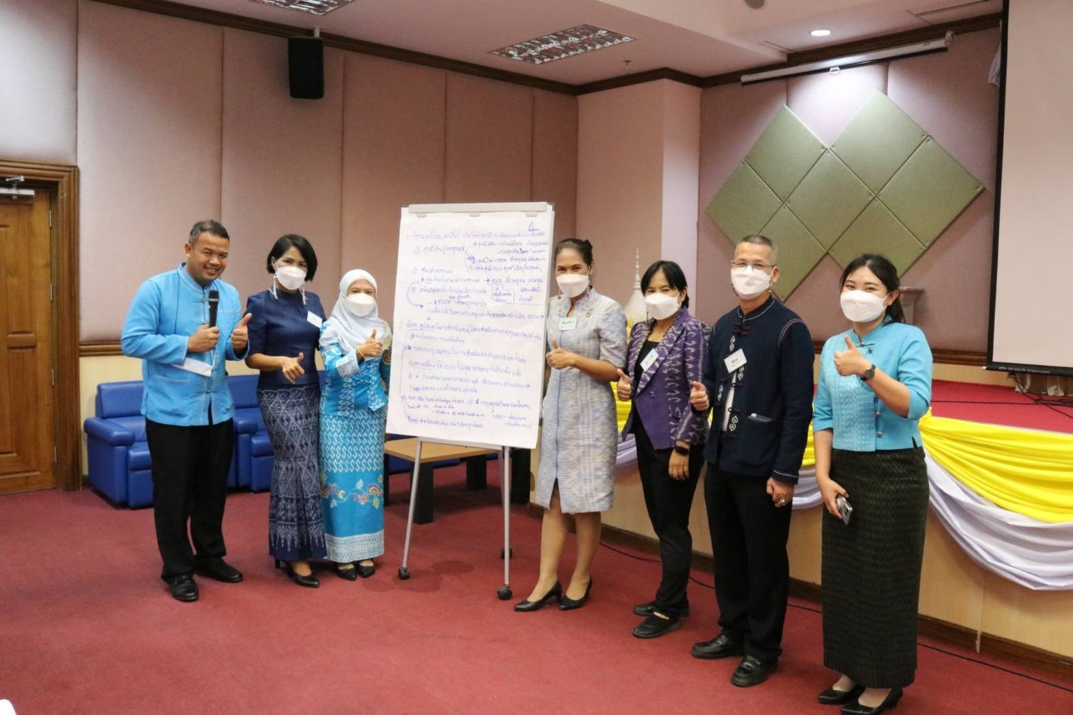 พช.ปัตตานี เตรียมทัพขับเคลื่อนงานหมู่บ้านกองทุนแม่ของแผ่นดิน มุ่งใช้พลังชุมชนแก้ไขปัญหายาเสพติด data