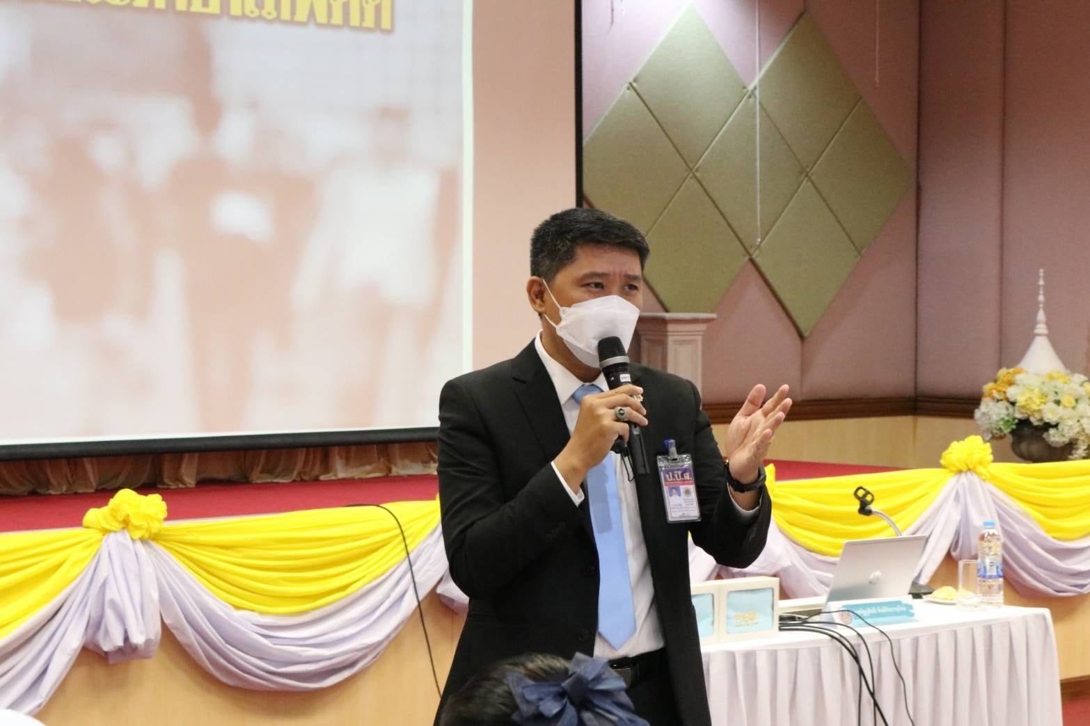 พช.ปัตตานี เตรียมทัพขับเคลื่อนงานหมู่บ้านกองทุนแม่ของแผ่นดิน มุ่งใช้พลังชุมชนแก้ไขปัญหายาเสพติด data