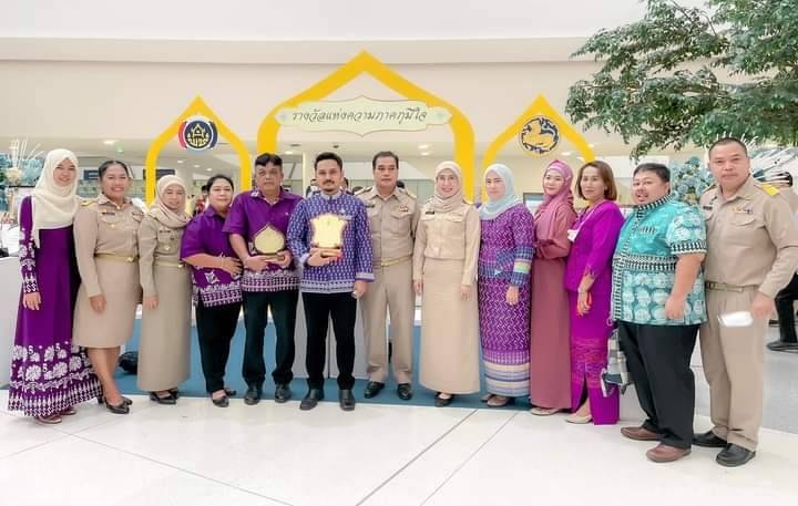 พช.ปัตตานี ร่วมงาน “วันพัฒนาชุมชน ครั้งที่ 11 CD DAY 2022” ในวาระครบรอบ 60 ปี กรมการพัฒนาชุมชน สร้างสรรค์ชุมชน สร้างคน สร้างชาติ  ระหว่างวันที่ 5-7 กันยายน 2565 data