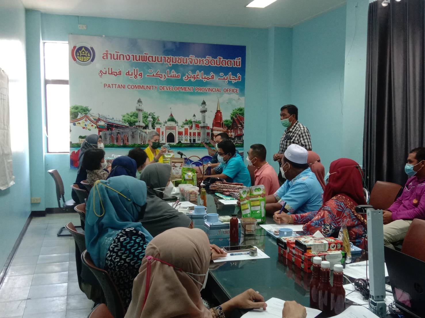 พช.ปัตตานี+บริษัทประชารัฐฯ ร่วมพัฒนา OTOP เปิดตลาดพรีเมี่ยม ชูผลิตภัณฑ์เด่นปัตตานี