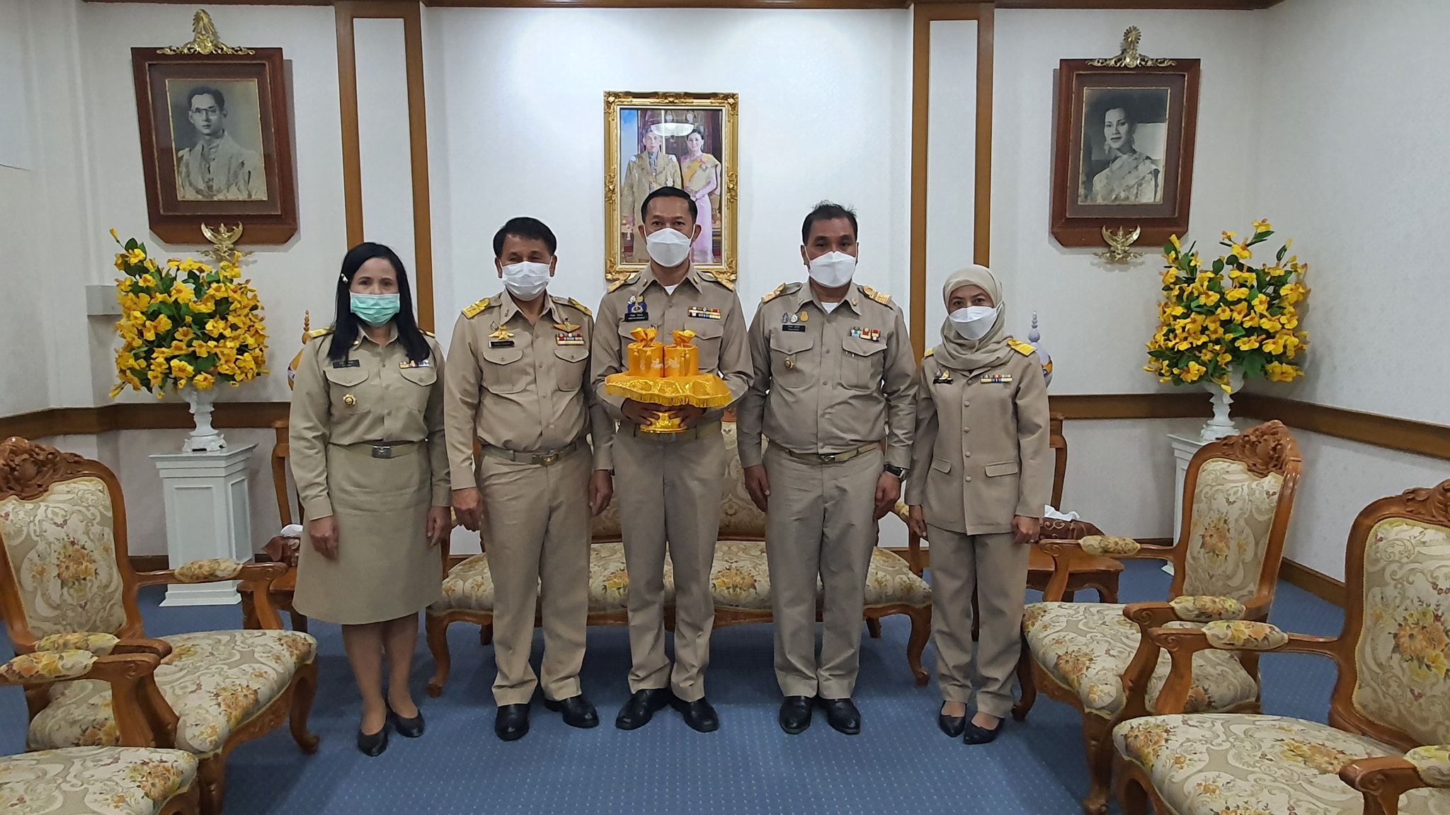 พช.ปัตตานี รับมอบ “เงินพระราชทานขวัญถุงกองทุนแม่ของแผ่นดิน” สร้างความเข้มแข็งกองทุนแม่ของแผ่นดิน เสริมพลังแผ่นดินในการต่อสู้กับยาเสพติดในชุมชน