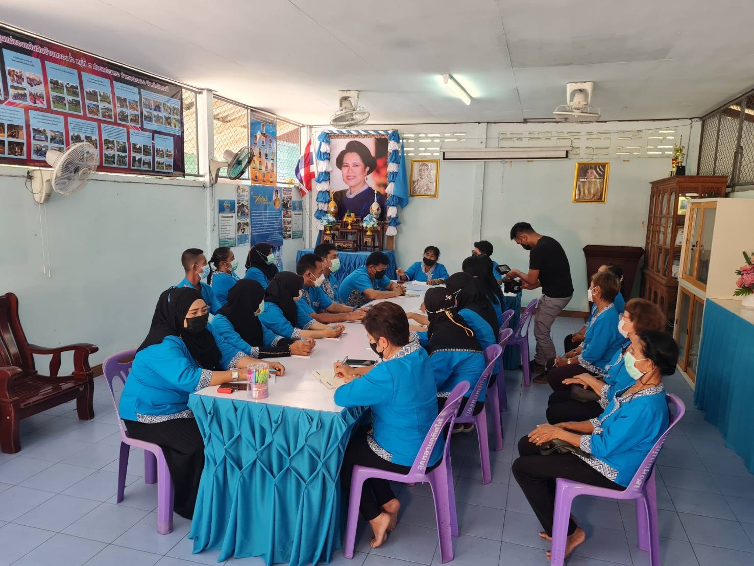 พช.ปัตตานี ลงพื้นที่จัดทำสื่อประชาสัมพันธ์ “หมู่บ้านกองทุนแม่ของแผ่นดินดีเด่น ระดับกรมการพัฒนาชุมชน” ปี 2565