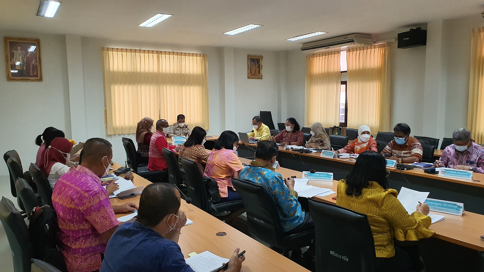 พช.ปัตตานี จัดประชุมสัญจร สร้างพลังทีมงานขับเคลื่อนภารกิจงานพัฒนาชุมชน 12อำเภอ