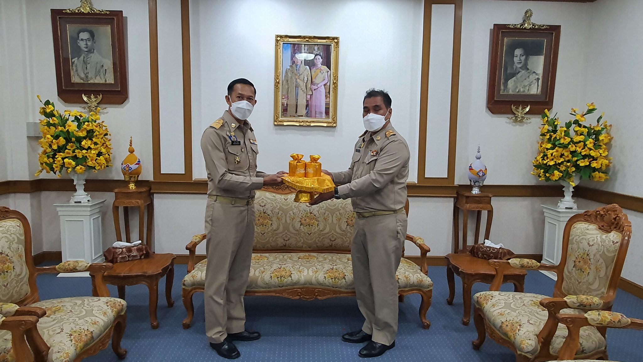 พช.ปัตตานี รับมอบ “เงินพระราชทานขวัญถุงกองทุนแม่ของแผ่นดิน” สร้างความเข้มแข็งกองทุนแม่ของแผ่นดิน เสริมพลังแผ่นดินในการต่อสู้กับยาเสพติดในชุมชน