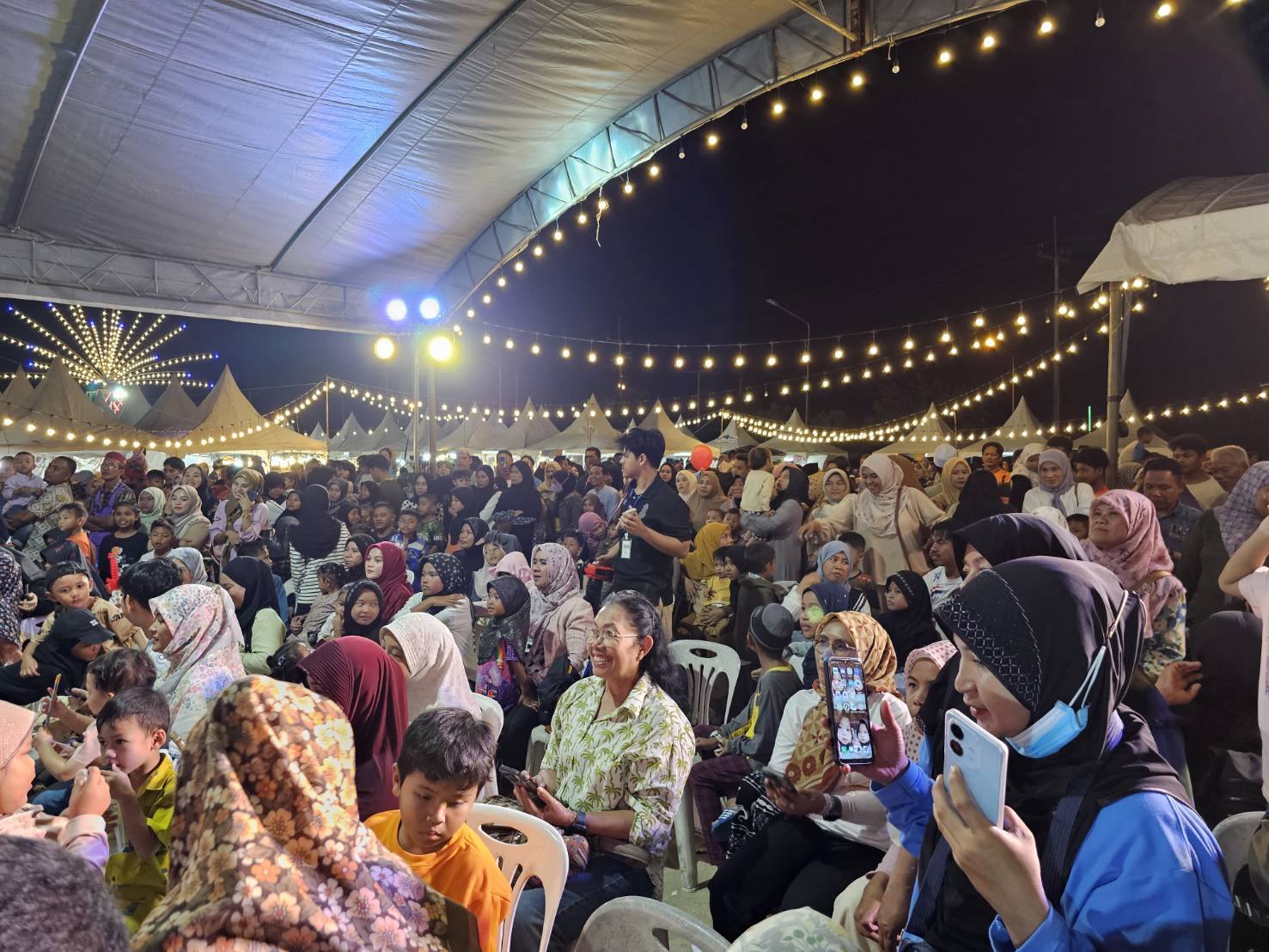 ต้อนรับปี 68 งานถนนคนเดินพาเพลินปัตตานี Colorful  สีสันปัตตานี