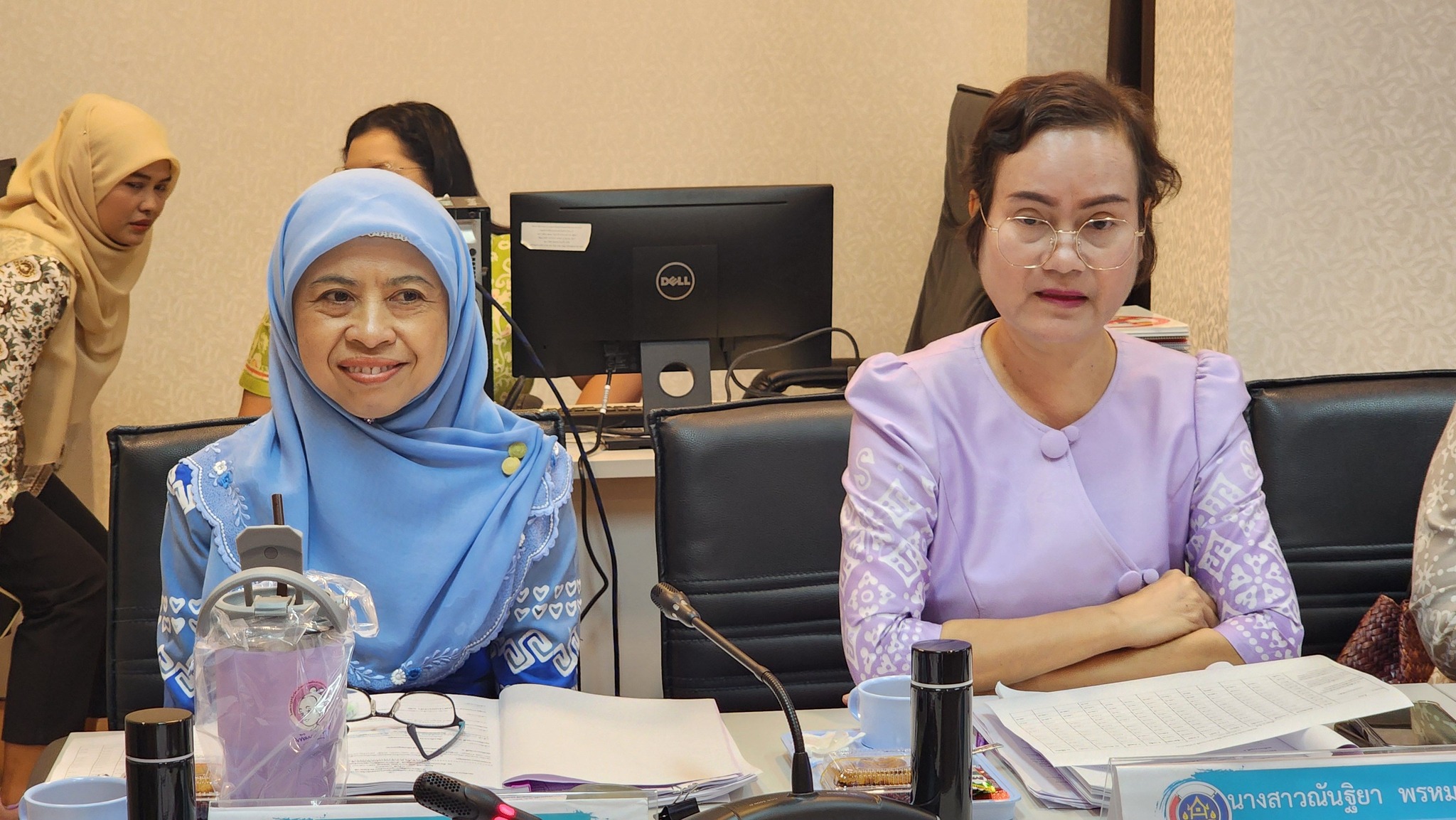 Happy แฮปปี้ทีม พช. ปัตตานี จัดประชุมทีมงานผู้บริหาร 12 อำเภอ เสริมพลังสร้างคุณภาพขับเคลื่อนภารกิจงานพัฒนาชุมชน