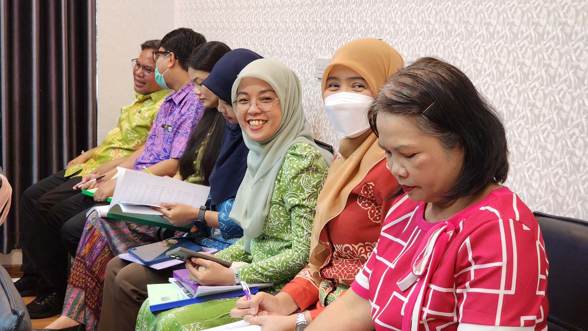 Pattani Happy แฮปปี้ทีม พช. ปัตตานี จัดประชุมทีมงานผู้บริหาร 12 อำเภอ เสริมพลังสร้างคุณภาพขับเคลื่อนภารกิจงานพัฒนาชุมชน