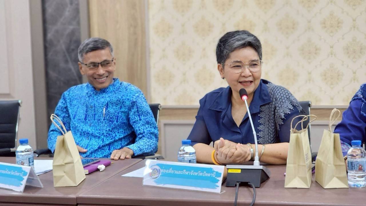 ปัตตานี จัดประชุมกลไกการพัฒนาเศรษฐกิจฐานราก เพิ่มประสิทธิภาพขับเคลื่อนนโยบายสานพลังประชารัฐ ประจำจังหวัดปัตตานี (คสป.ปัตตานี)